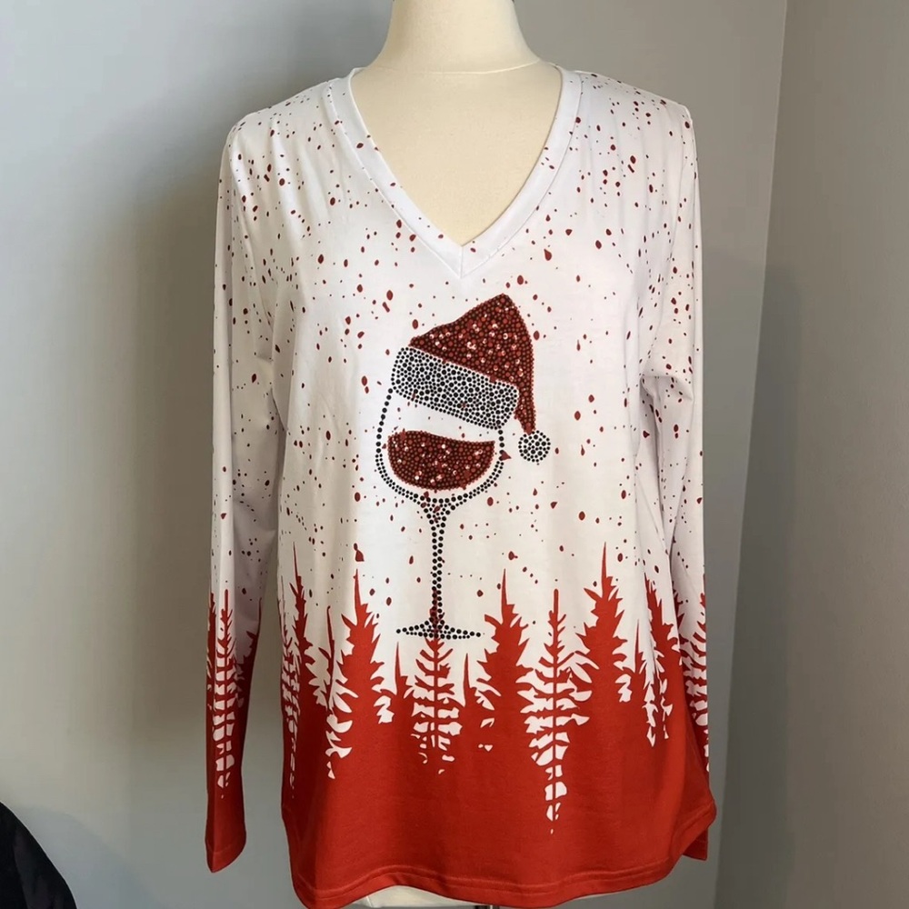 NWT Long Sleeve V-Neck Christmas Shirt with Wine glass & Santa Hat - Large